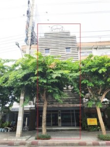 ขายอาคารพาณิชย์ทำเลทอง-บางพลัด ใกล้รถไฟฟ้า Prime Commercial Building for Sale on Sirindhorn Road, Commercial BuildingNear BTS Blue Line – Ideal Good for Office & Airbnb Rental