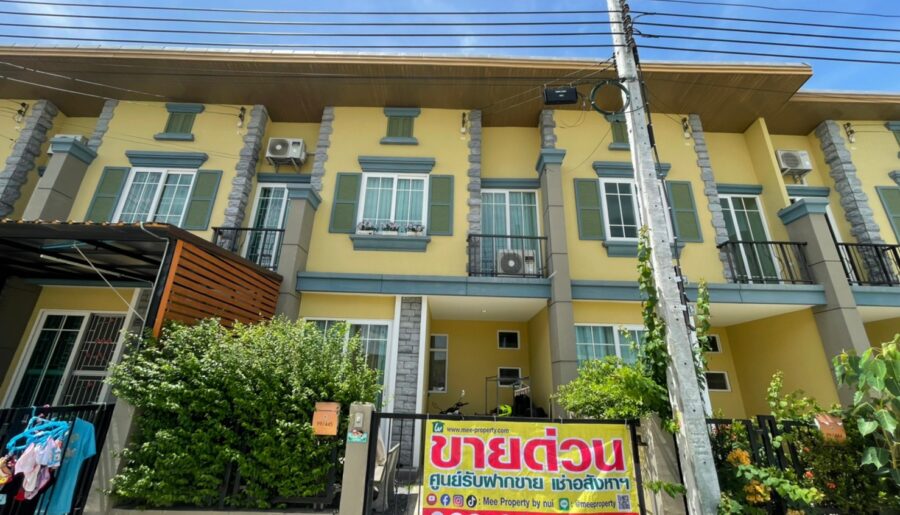 ขายบ้านถูกหมู่บ้านโกลเด้นทาวน์3 16.50 ตร.ว