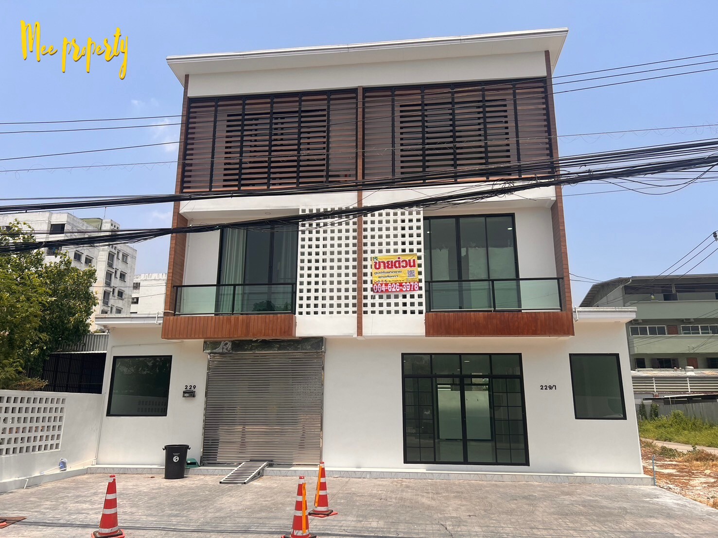 Home office 3ชั้น สร้างใหม่ ที่ดิน27.8(30.3)ตรว -พท.ใช้สอย 189ตร