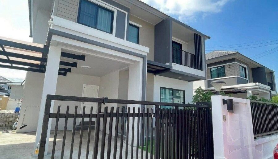 ปล่อยเช่า 25,000 บาท/เดือน สันกำแพง บ้านใหม่ทั้งหลัง เฟอร์นิเจอร์