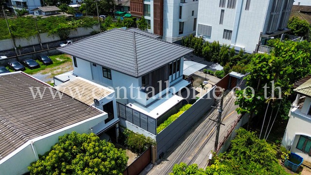 บ้านเดี่ยว 137 ตร.วา ซอย ชัยพฤกษ์ สุขุมวิท 65 – เอกมัย ทำเลดี