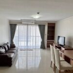 RR075 Silom Suite เฟอร์นิเจอร์ครบครัน