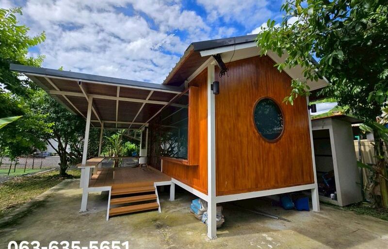 ขายบ้าน 2 หลัง พร้อมสวนผลไม้ริมคลอง ต.ป่าขะ อ.บ้านนา จ.นครนายก
