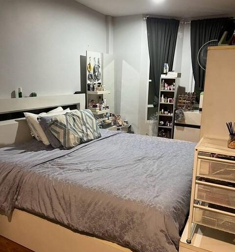 P834 ขาย ทาวน์โฮม 4 ชั้น Plus City Park พลัส ซิตี้ พาร์ค สุขุมวิท