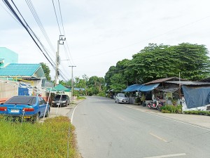 ขาย ที่ดิน ขายถูกกว่าราคาตลาด ทำตลาดนัด เหมาะทำโรงแรมรีสอร์ท ทำอาคารสำนักงาน ที่ดินบางกรวยขายถูกกว่า