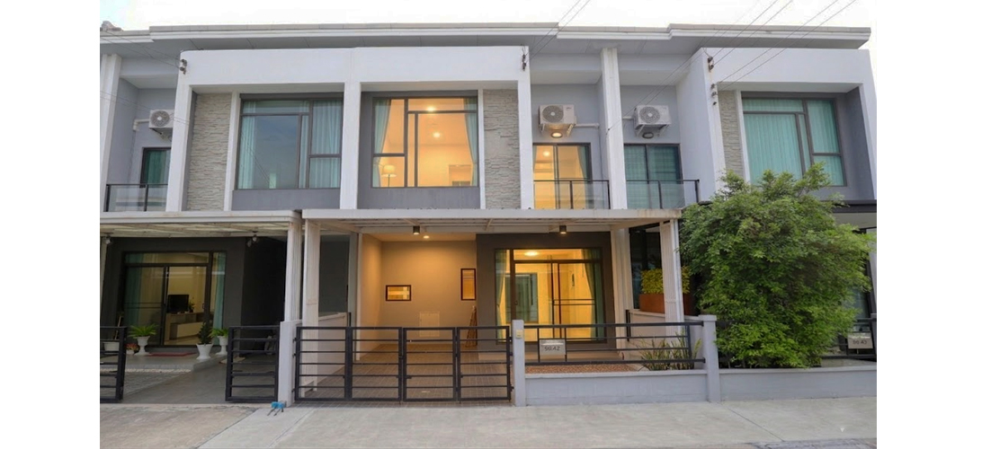 ขาย ทาวน์โฮม ทาวน์โฮมพลีโน่ปิ่นเกล้าจรัญ ทาวน์โฮมAPนนทบุรีราคาคุ้ม ถูกคุ้มกว่าทุกหลังในโครงการ ทาวน์โฮมพลีโน่บางกรวย ราคาถูกเพียง3.4ล้าน